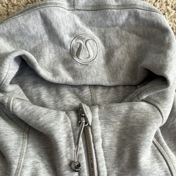 Lululemon Full-Zip Scuba Hoodie - Picture 2 of 6